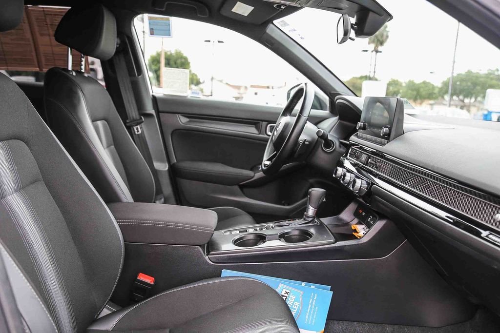 2024 Honda Civic Sport - Photo 17