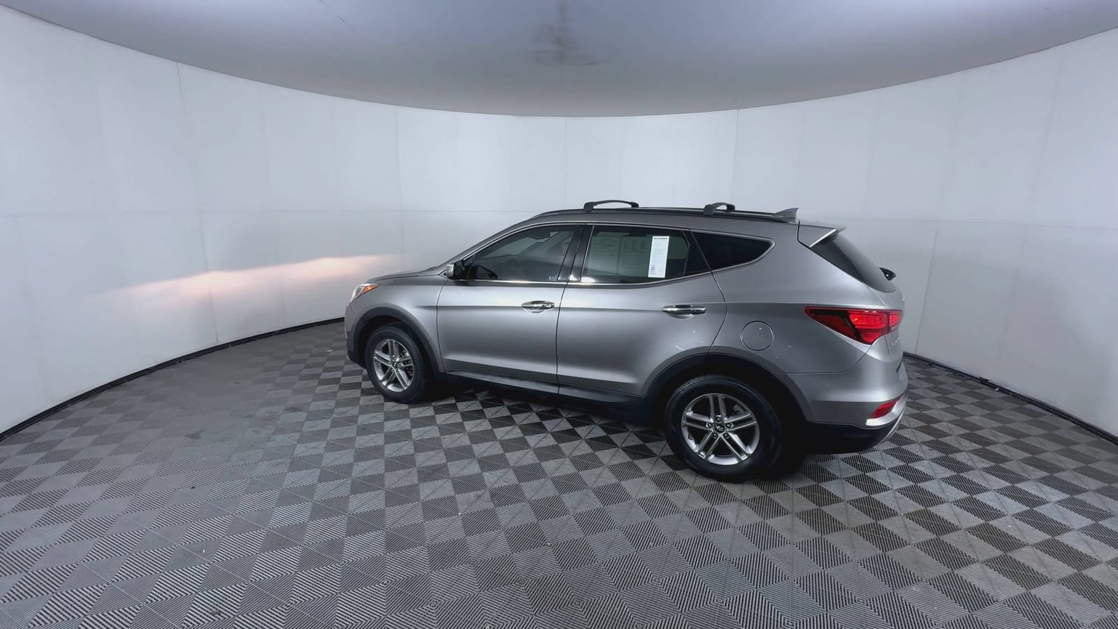 Used 2017 Mineral Gray Hyundai 2.4L image 6
