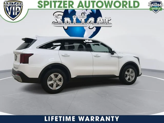 New 2026 Glacial White Pearl Kia LX image 10