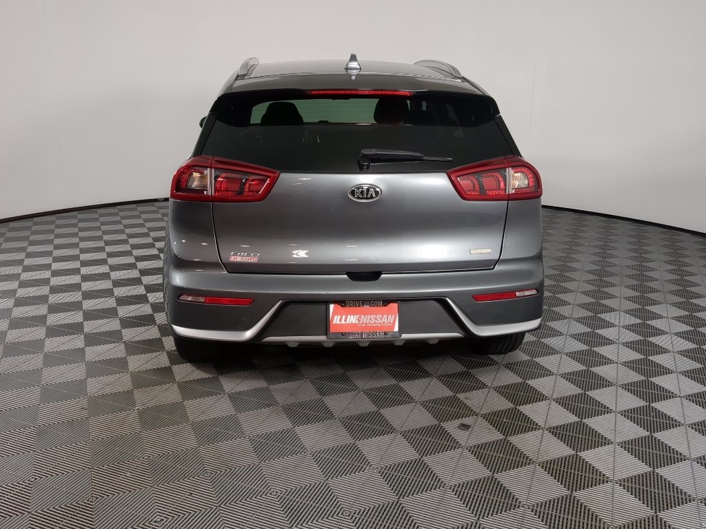 Used 2017 Metal Stream Kia LX image 9