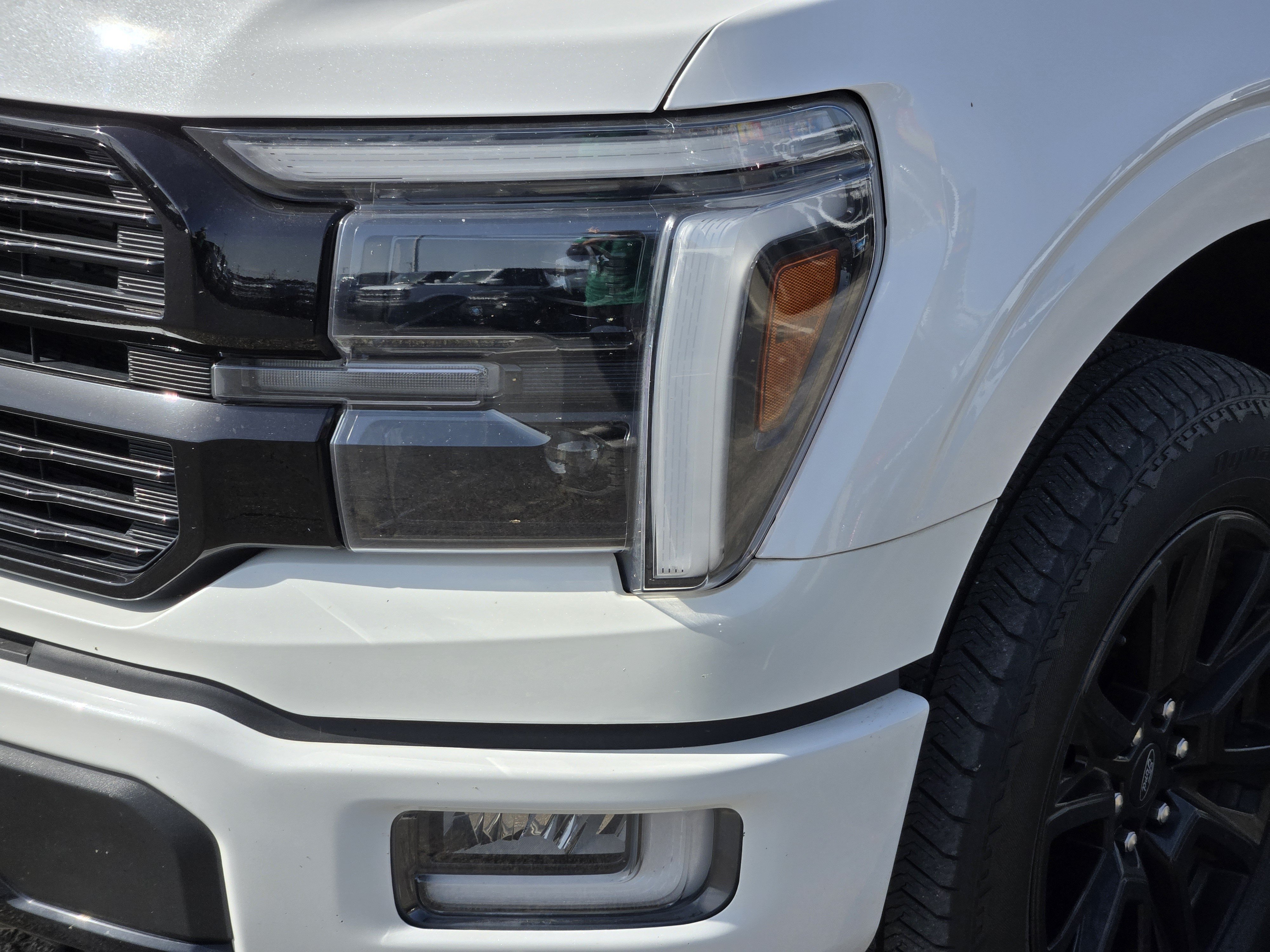 Used 2024 White Metallic Ford Platinum image 8
