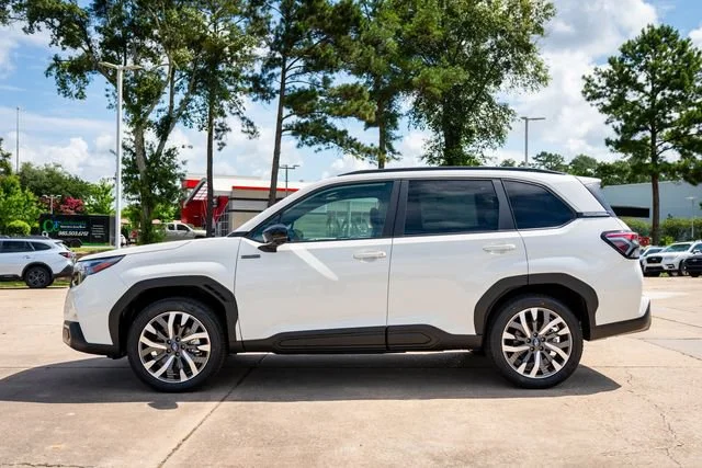 New 2026 Wh8 Subaru Touring Hybrid image 2