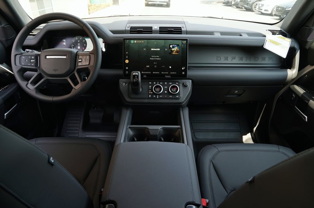 New 2026 Borasco Grey Land Rover S image 9