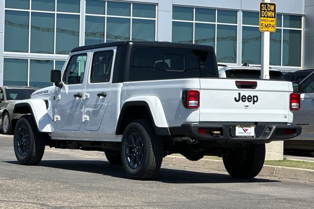 New 2026 Bright White Clear-Coat Exterior Paint Jeep 85th Anniversary Edition image 5