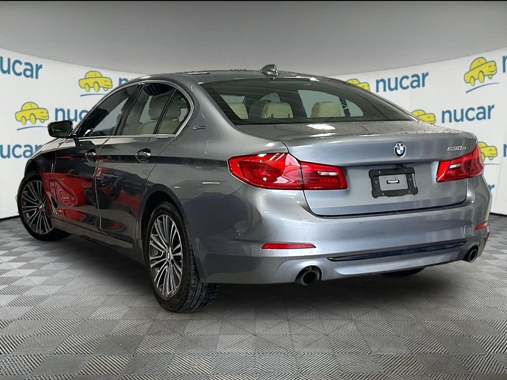 Used 2019 Blue BMW 530e xDrive iPerformance image 4