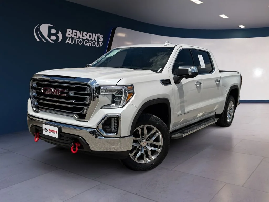 2021 GMC Sierra 4WD Crew Cab Short Box SLT's photo