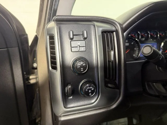 Used 2015 Brown Chevrolet LT image 10