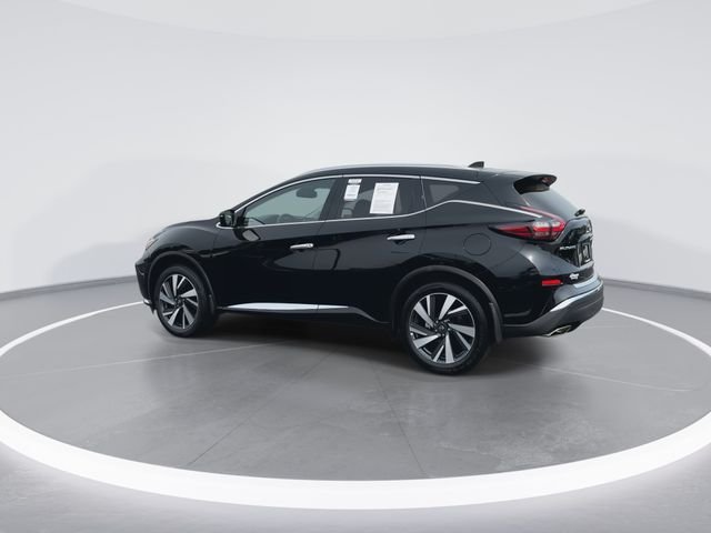Used 2023 Black Nissan SL image 6