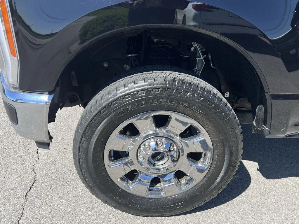 Used 2023 Black Ford King Ranch image 10