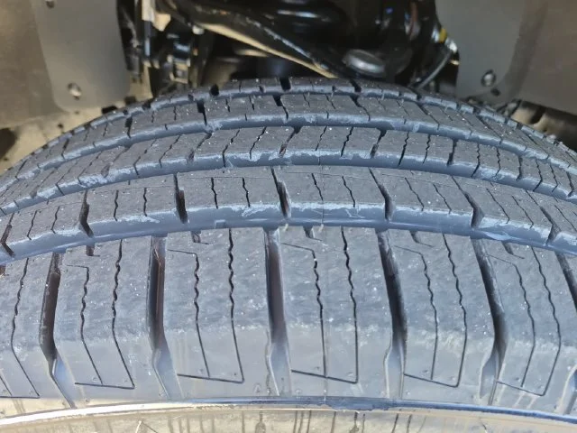 Used 2021 Blue Ford Tremor image 11