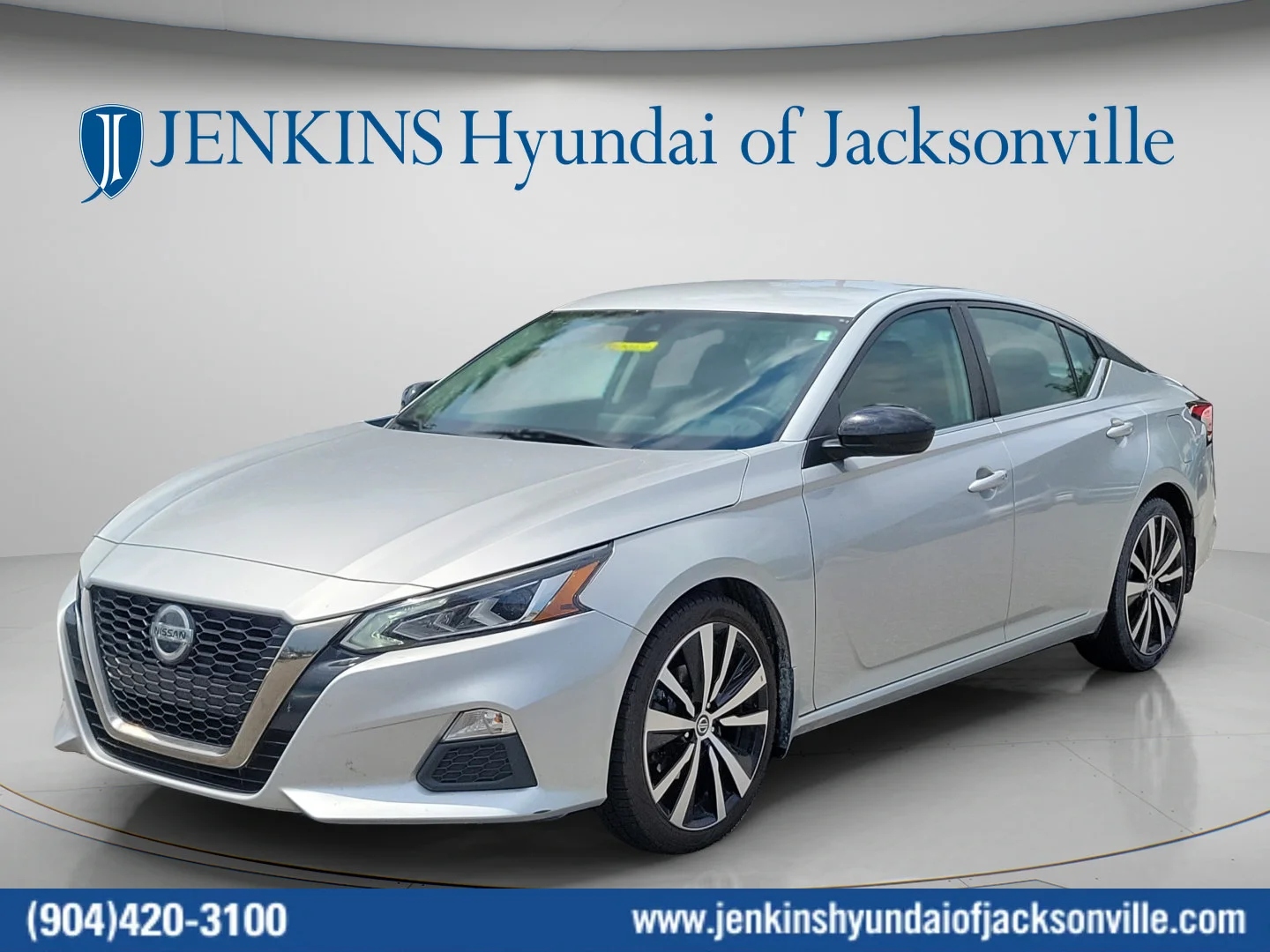 Used 2020 Brilliant Silver Metallic Nissan 2.5 SR image 7