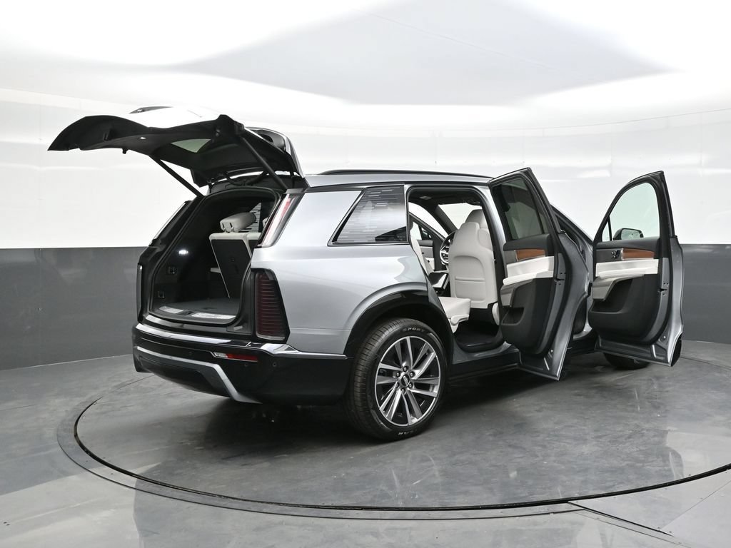 2026 Cadillac VISTIQ Sport - Photo 30