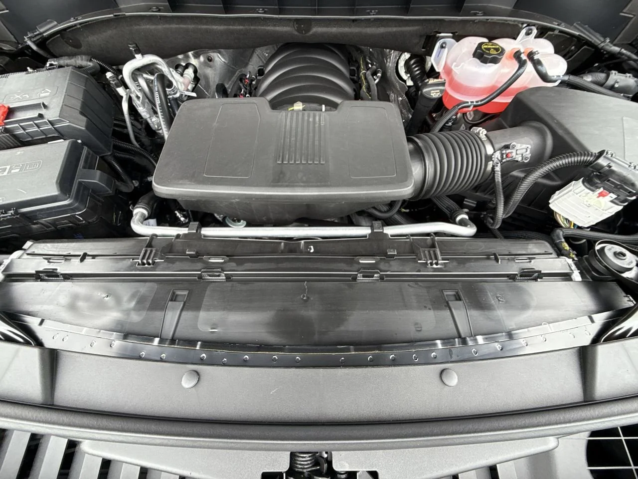 2026 GMC Yukon XL Denali - Photo 12