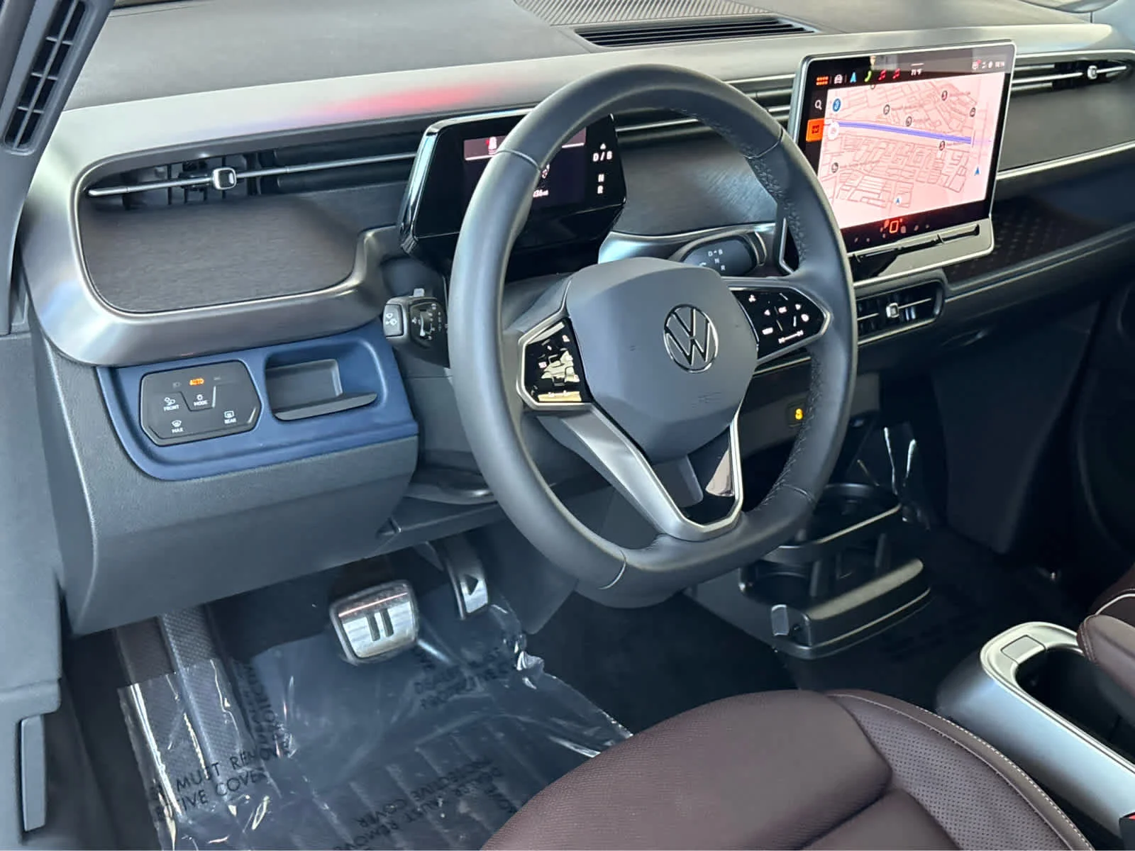 New 2025 Deep Black Pearl Volkswagen Pro S image 19