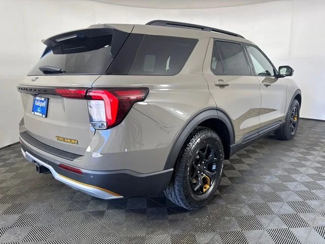 New 2026 Marsh Gray Ford Tremor image 3