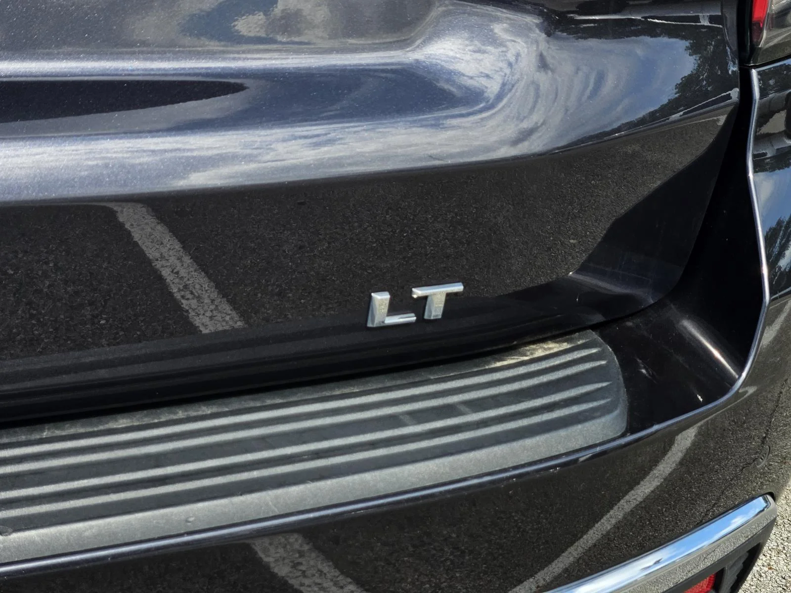 Used 2024 Gray Chevrolet 2WD 4dr LT image 7