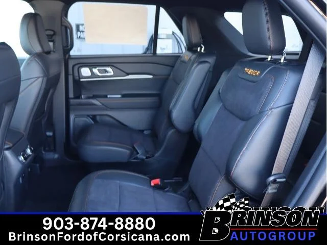 New 2026 Agate Black Metallic Ford Tremor® image 28