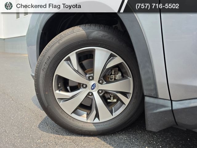 Used 2021 Ice Silver Metallic Subaru Premium image 13