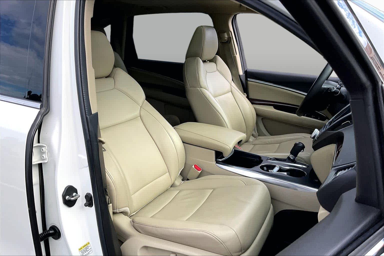 Used 2015 White Acura Tech Pkg image 8