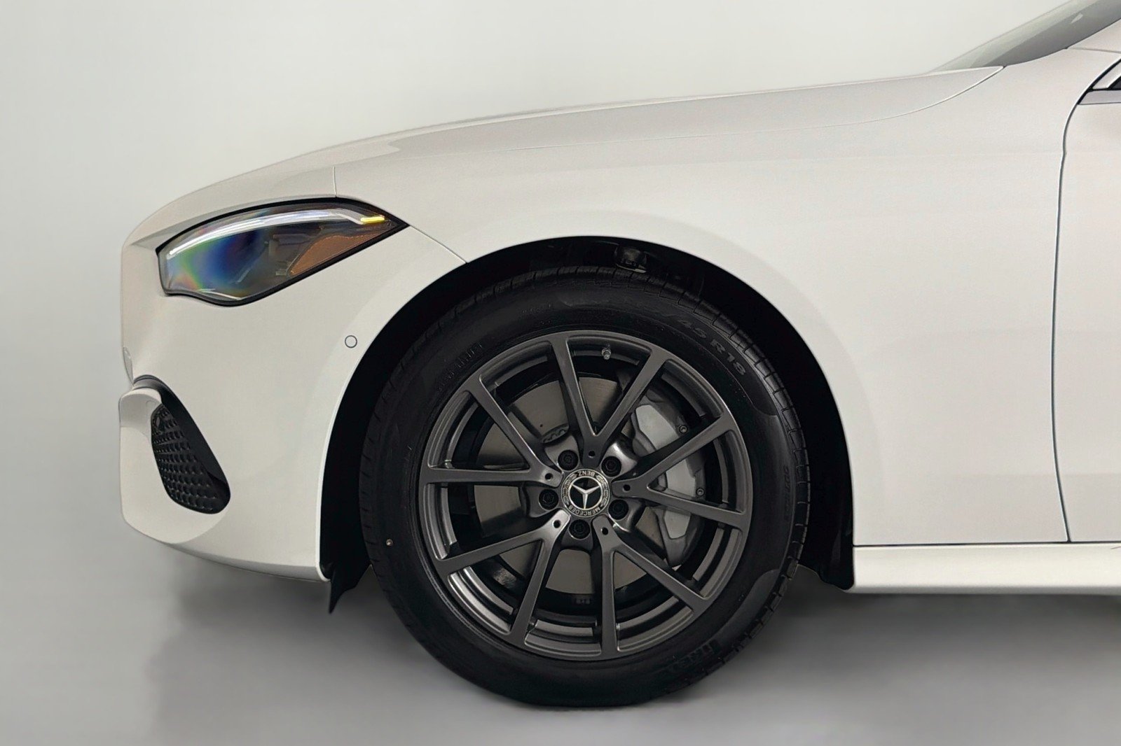 New 2027 Polar White Mercedes-Benz CLE 300 4MATIC® Coupe image 9