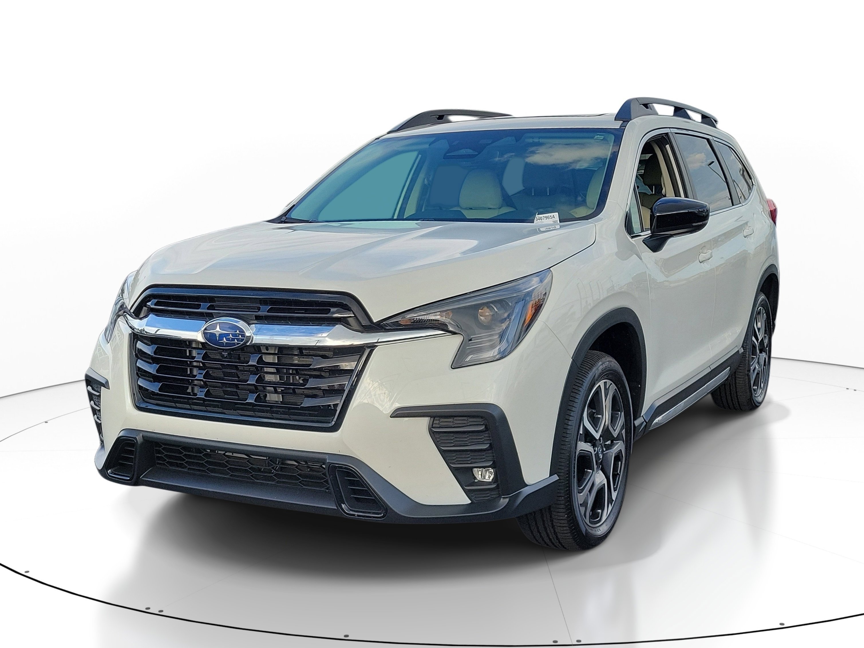 Used 2026 Crystal White Pearl Subaru Limited image 2