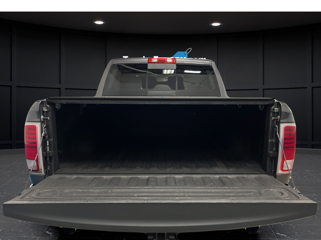 Used 2017 Granite Crystal Metallic Clearcoat Ram Laramie image 32