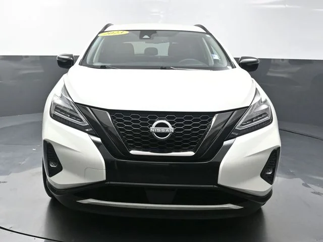 Used 2023 White Nissan SV image 2