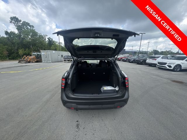 Used 2025 Gray Nissan SV image 22