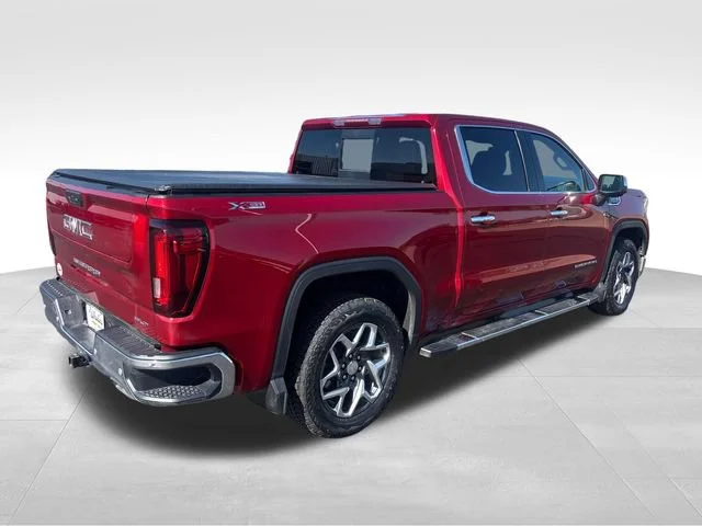Used 2024 Volcanic Red Tintcoat GMC SLT image 6