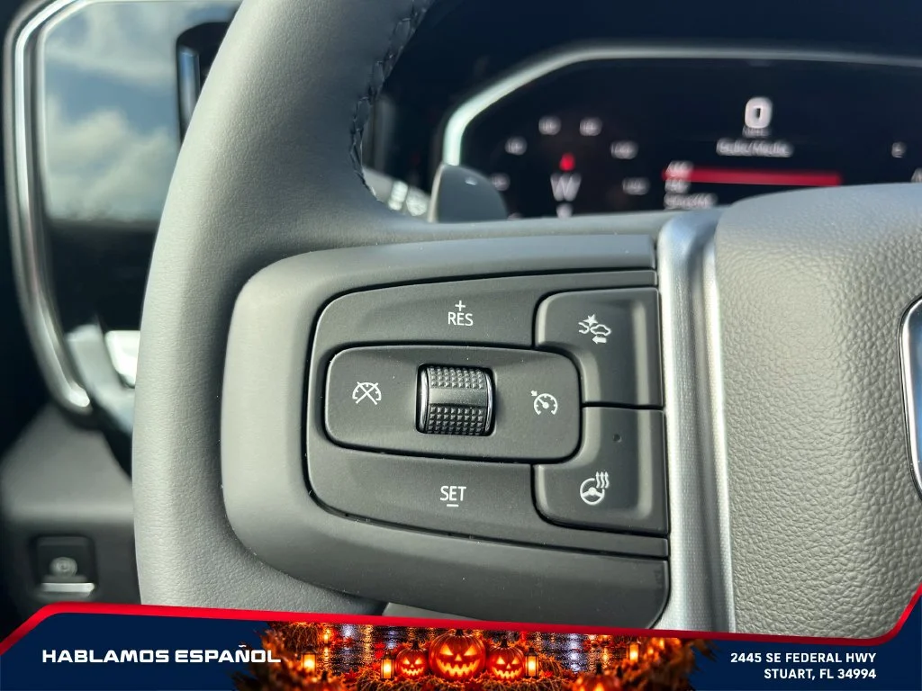 New 2026 Sterling Metallic GMC Elevation image 25