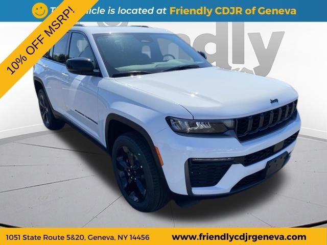 New 2026 Bright White Clear-Coat Exterior Paint Jeep Limited image 7