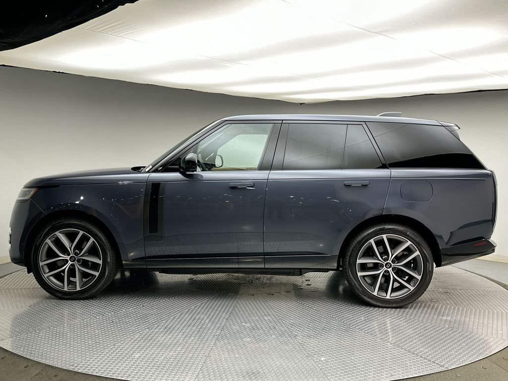 New 2027 Varesine Blue Land Rover SE image 2