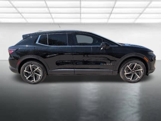 New 2026 Black Chevrolet LT image 31