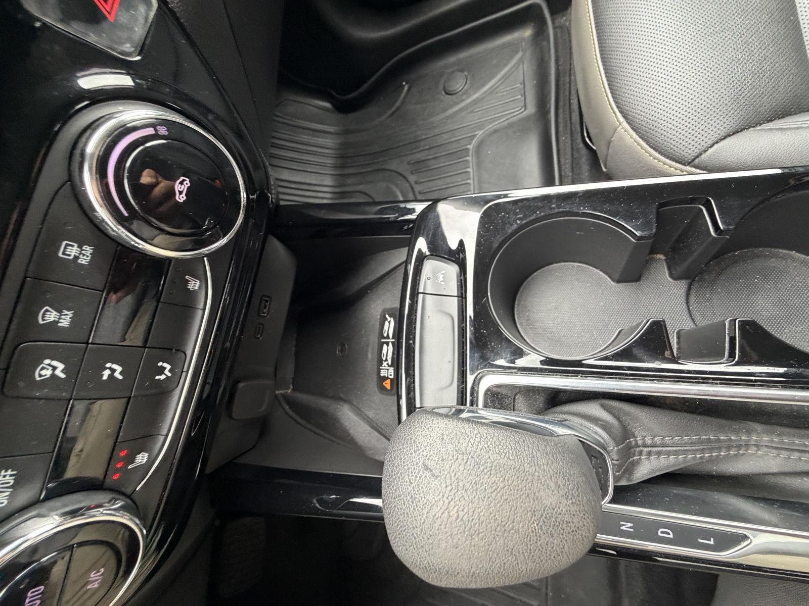 Used 2024 Mosaic Black Metallic Chevrolet ACTIV image 19