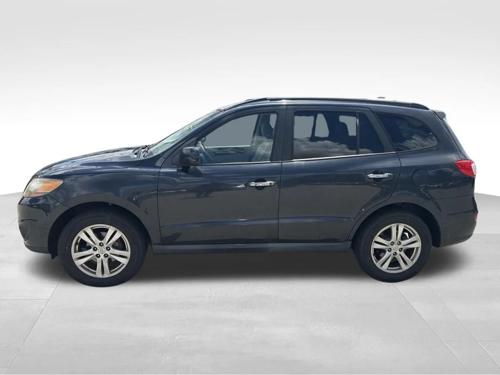 Used 2011 Blue Hyundai Limited image 2