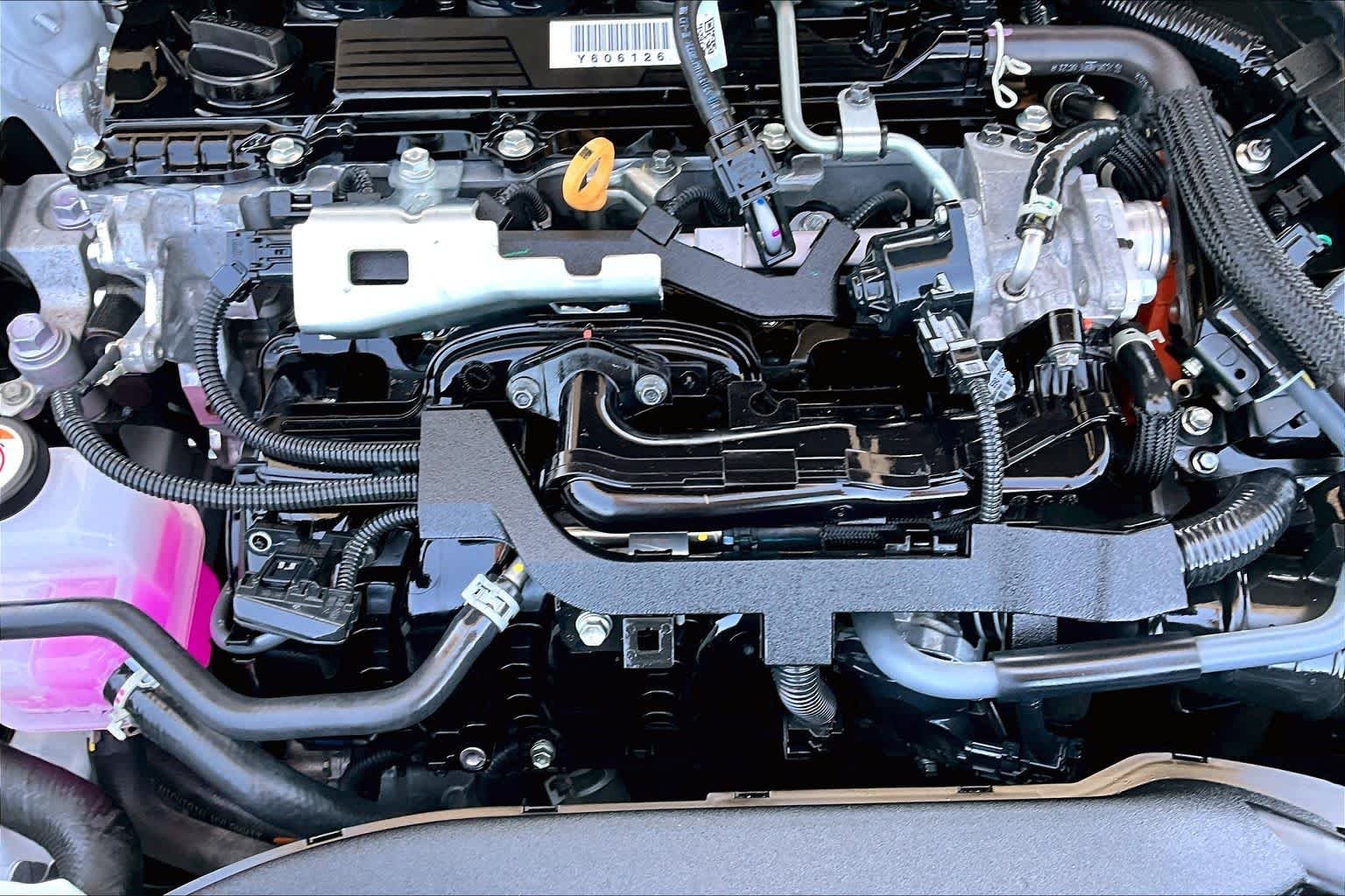 Used 2024 Wind Chill Pearl Toyota Hybrid XSE image 31