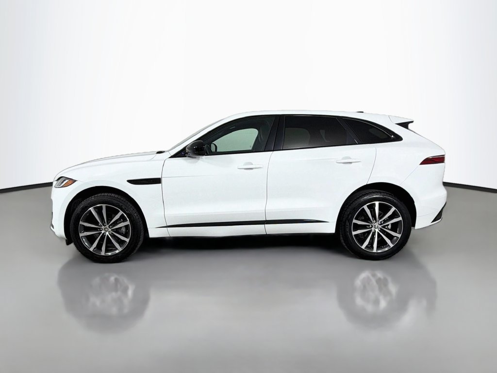 Used 2025 White Jaguar P250 R-Dynamic S image 8