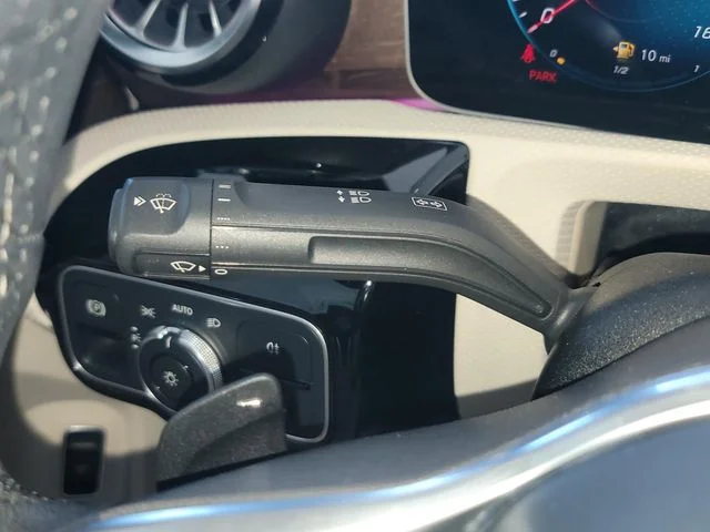Used 2020 White Mercedes-Benz CLA 250 image 17
