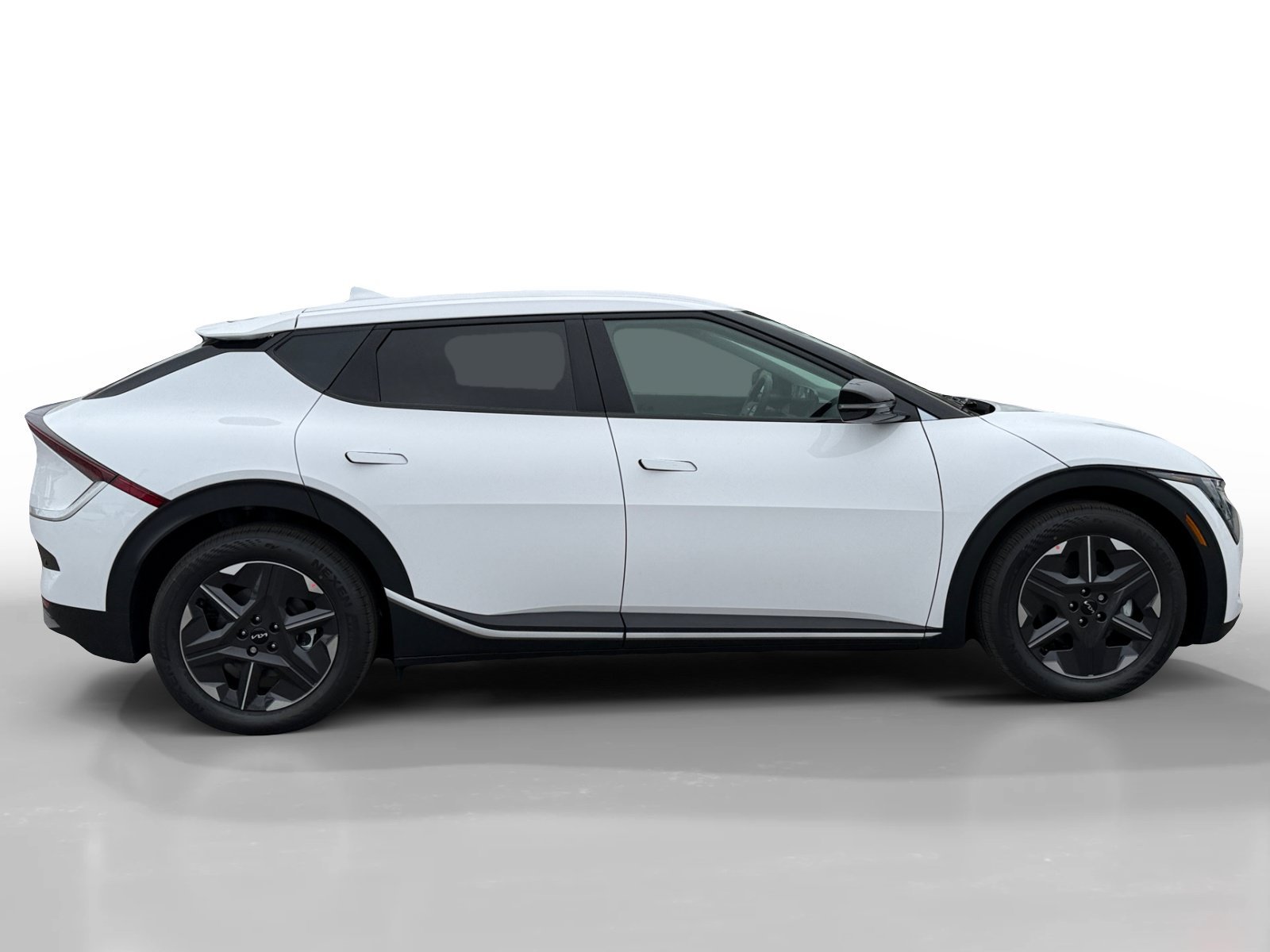 New 2026 Glacial White Pearl Kia LIGHT image 6