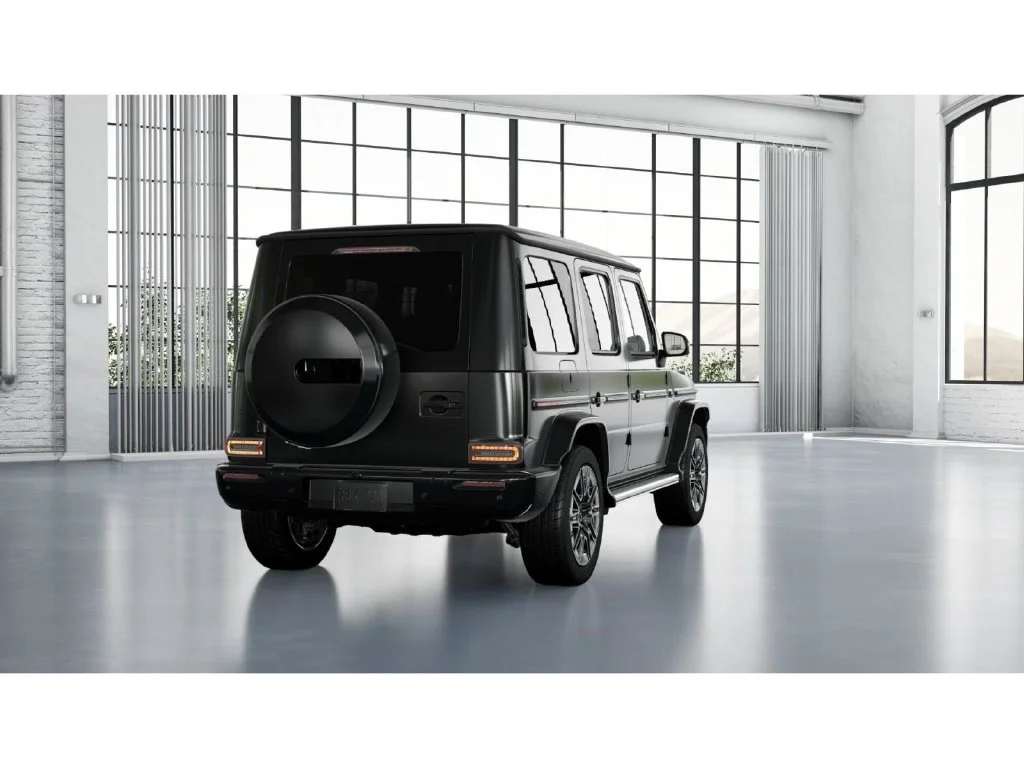 New 2027 Black Mercedes-Benz G 580 image 23