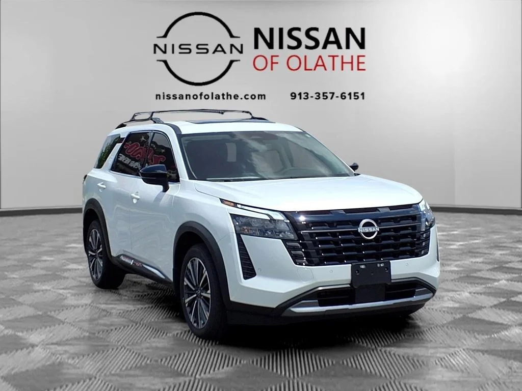 New 2026 Everest White Pearl TriCoat Nissan Platinum image 31