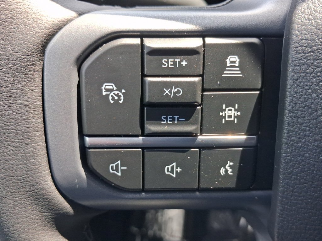 New 2026 White Ford Lariat image 13