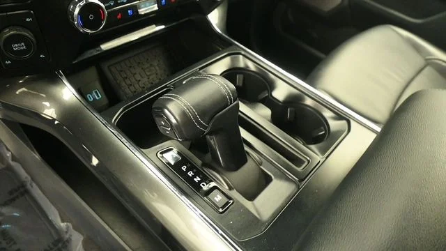 Used 2023 White Ford Lariat image 19