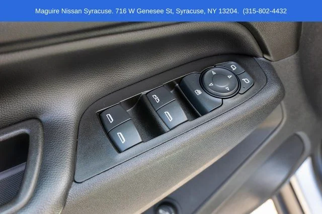 Used 2020 Silver Chevrolet LT image 17