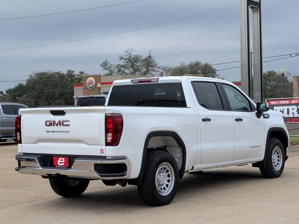 2026 GMC Sierra 1500 Pro - Photo 8