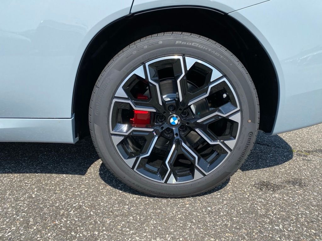 New 2026 Brooklyn Grey Metallic BMW M50 xDrive image 7