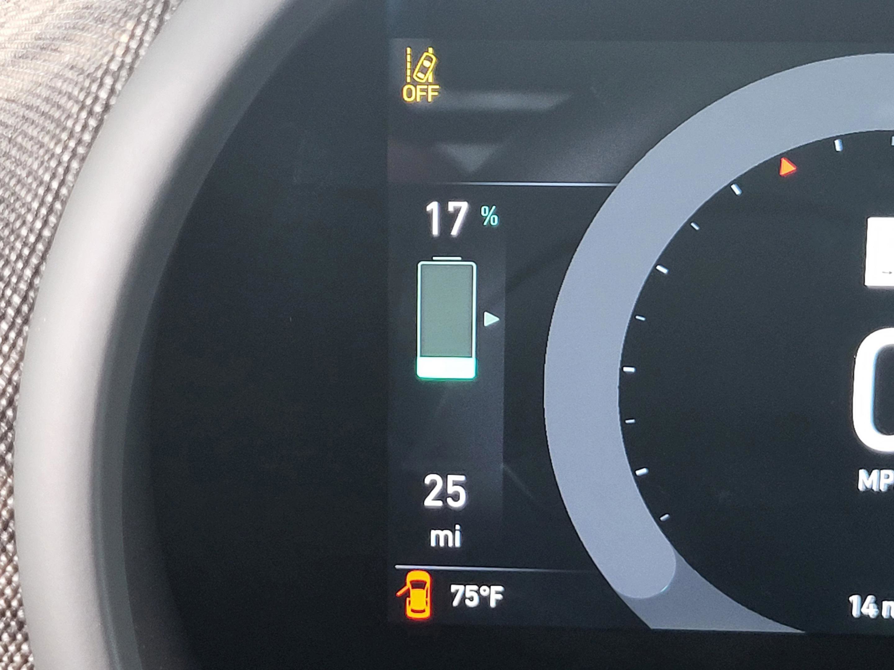 2025 FIAT 500e Base - Photo 67