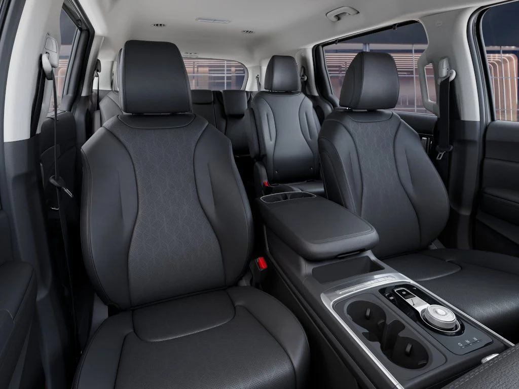 New 2027 Ceramic Silver Kia EX image 14
