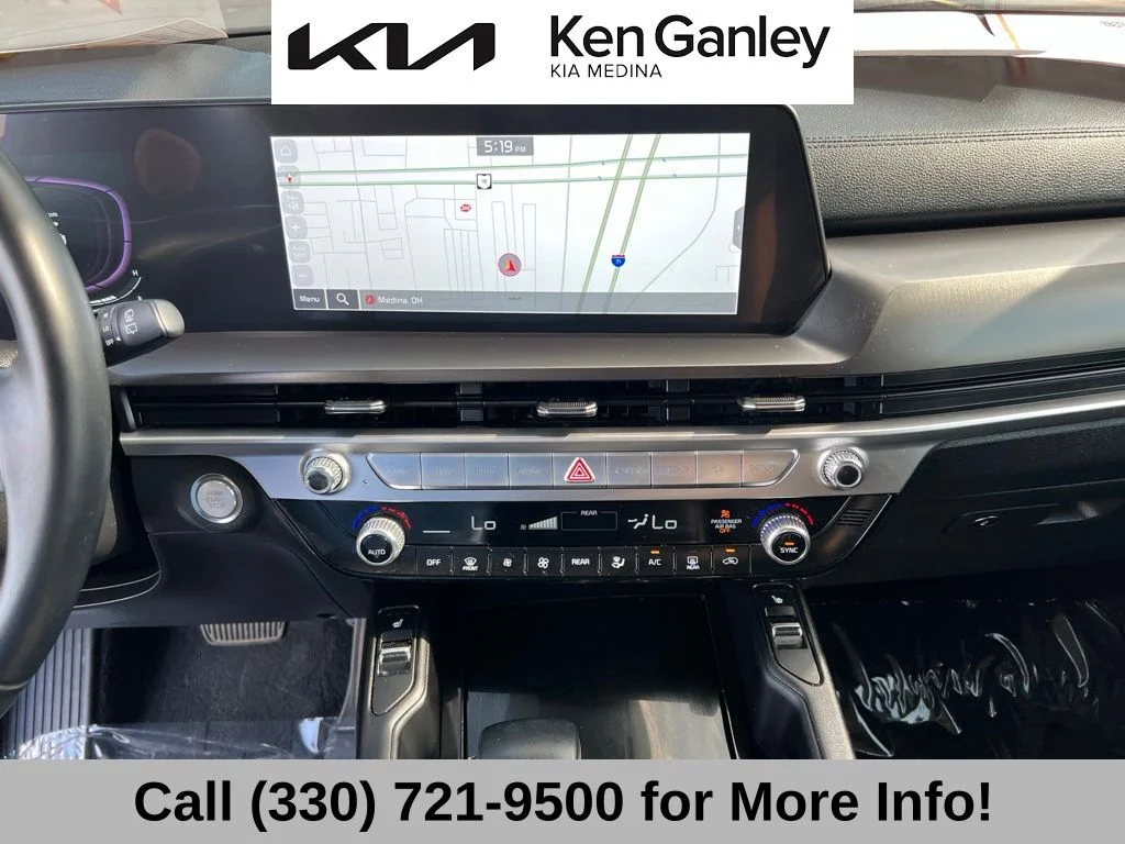 Used 2024 Red Kia S image 36