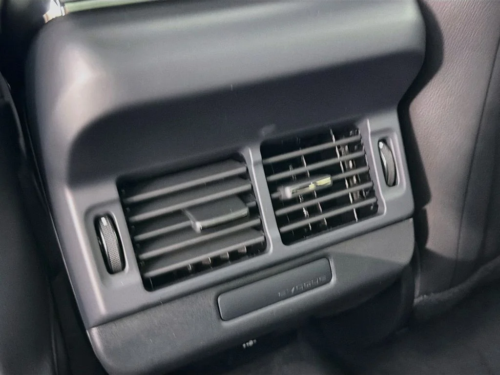 New 2026 Corinthian Bronze Land Rover Hoxton Edition image 27
